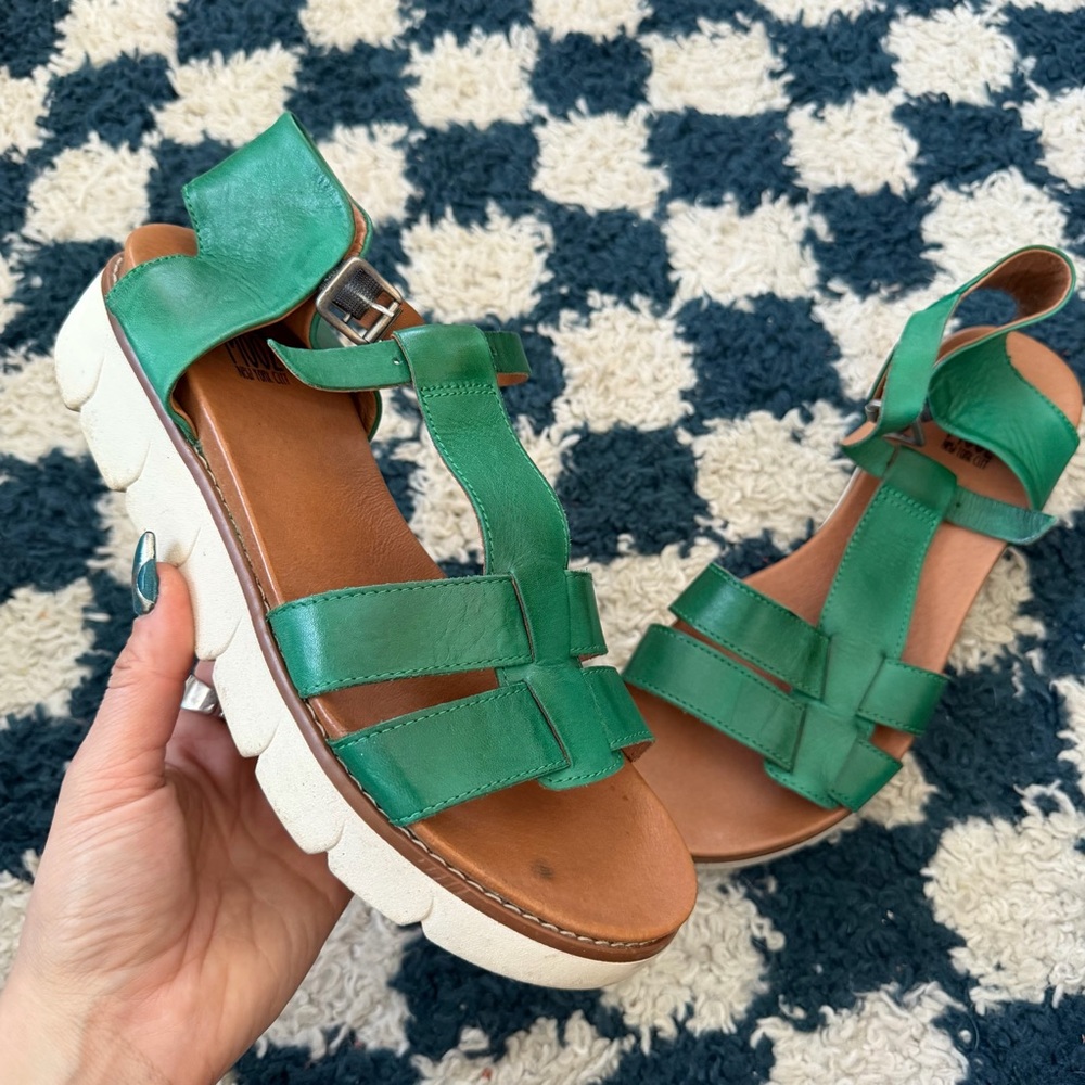 Miz Mooz margey Leather Strap Sandal Emerald Green Size 40 (US 9-9.5)